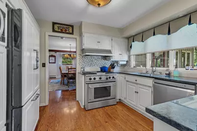 2021 Hillcrest Drive, Saint Cloud, MN 56303 - Photo 11