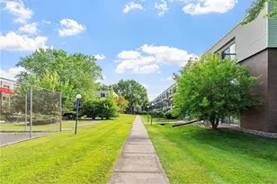 2801 Flag Ave N, New Hope, MN 55427 - Photo 15