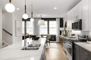 848 Woodlawn Ave, Saint Paul, MN 55116 - Photo 9