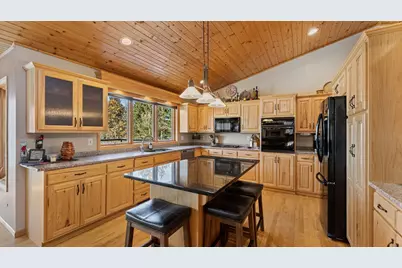 9025 Burton Court NW, Rice, MN 56367 - Photo 25