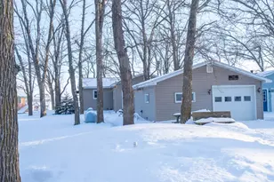 36678 Oak Point Dr, New York Mills, MN 56567 - Photo 5