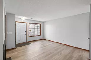 1316 Raintree Ln, Waconia, MN 55387 - Photo 7