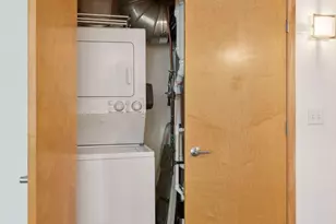 111 E Franklin Ave, Minneapolis, MN 55404 - Photo 21