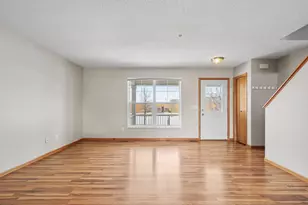 2880 Clover Ridge Dr, Chaska, MN 55318 - Photo 7