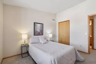 14304 Estates Ave, Apple Valley, MN 55124 - Photo 17