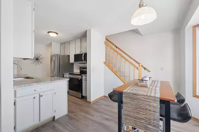 14304 Estates Avenue, Apple Valley, MN 55124 - Photo 9