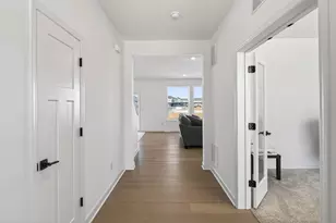 4511 Obsidian Wy, Victoria, MN 55386 - Photo 5