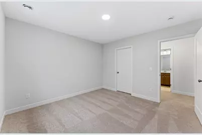 1561 Creekwood Dr, New Richmond, WI 54017 - Photo 31