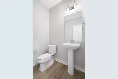 1539 Creekwood Dr, New Richmond, WI 54017 - Photo 5