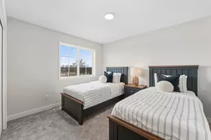 1539 Creekwood Dr, New Richmond, WI 54017 - Photo 23