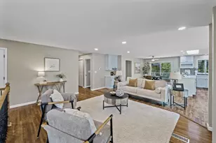 25985 Smithtown Rd, Shorewood, MN 55331 - Photo 9