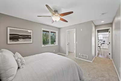 25985 Smithtown Road, Shorewood, MN 55331 - Photo 17