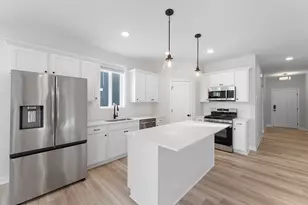 1336 Rose St, New Richmond, WI 54017 - Photo 9