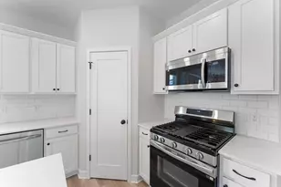 1336 Rose St, New Richmond, WI 54017 - Photo 7