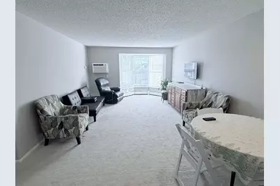 3232 Fremont Avenue N #213, Minneapolis, MN 55412 - Photo 3