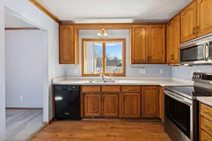 2301 E 121st St, Burnsville, MN 55337 - Photo 7