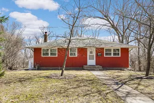 576 Lexington Parkway S, Saint Paul, MN 55116 - Photo 3