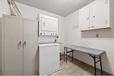 2680 Oxford Street N #125, Roseville, MN 55113 - Photo 9