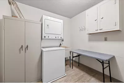 2680 Oxford Street N #125, Roseville, MN 55113 - Photo 9