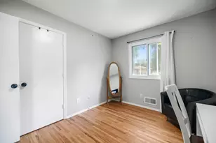 4370 Nicols Rd, Eagan, MN 55122 - Photo 23