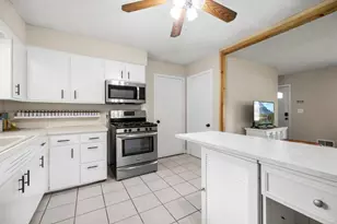 4370 Nicols Rd, Eagan, MN 55122 - Photo 13