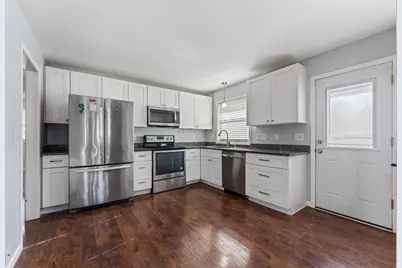 3526 Halifax Avenue N, Robbinsdale, MN 55422 - Photo 9