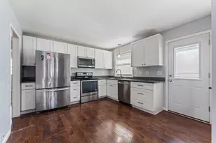 3526 Halifax Ave N, Robbinsdale, MN 55422 - Photo 9