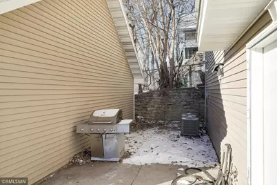 624 Cook Avenue E, Saint Paul, MN 55130 - Photo 19