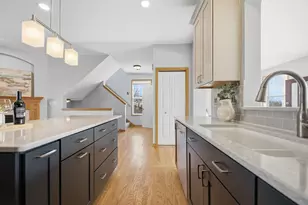 15548 Dynasty Way, Apple Valley, MN 55124 - Photo 9