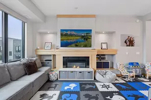 256 Spring St, Saint Paul, MN 55102 - Photo 21