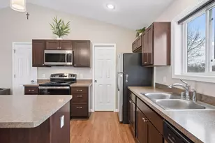 411 65th Street SW, Waverly, MN 55390 - Photo 11