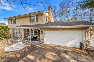 127 16th Ave NW, New Brighton, MN 55112 - Photo 3