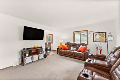 1126 Lincoln Avenue, Saint Paul Park, MN 55071 - Photo 5