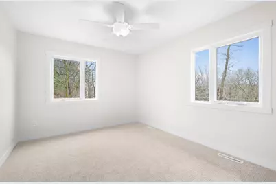 1810 Mayowood Road SW, Rochester, MN 55902 - Photo 25
