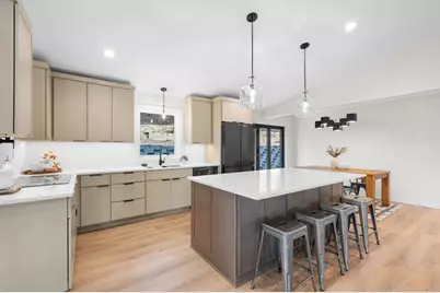 1810 Mayowood Road SW, Rochester, MN 55902 - Photo 9