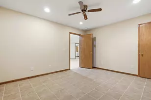 18070 39th Pl N, Plymouth, MN 55446 - Photo 19