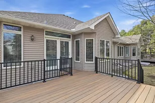 18070 39th Pl N, Plymouth, MN 55446 - Photo 25