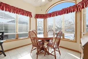 18070 39th Pl N, Plymouth, MN 55446 - Photo 9