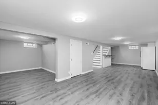 8307 Russell Ave S, Bloomington, MN 55431 - Photo 17