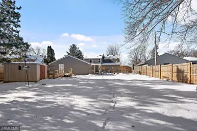 8307 Russell Avenue S, Bloomington, MN 55431 - Photo 23