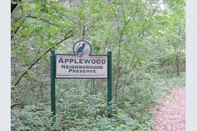 2651 New Century Boulevard S, Maplewood, MN 55119 - Photo 5