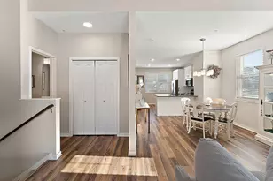 2651 New Century Blvd S, Maplewood, MN 55119 - Photo 9