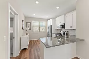 2651 New Century Blvd S, Maplewood, MN 55119 - Photo 9