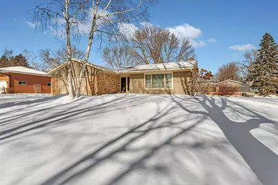 608 24th Avenue SW, Willmar, MN 56201 - Photo 1