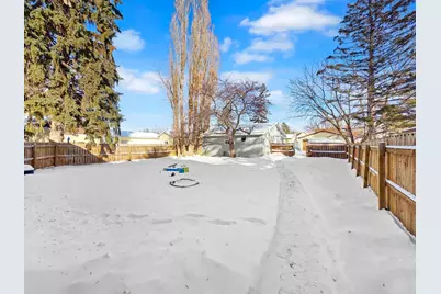 120 State Avenue N, Thief River Falls, MN 56701 - Photo 21