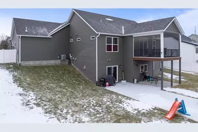 4712 Cassidy Ridge Drive NE, Rochester, MN 55906 - Photo 9