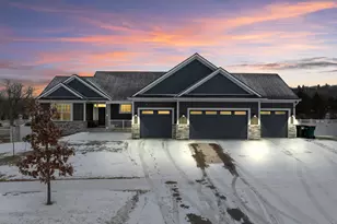 4712 Cassidy Ridge Dr NE, Rochester, MN 55906 - Photo 1