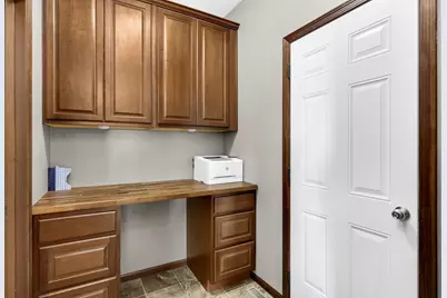 20508 Hartford Way, Lakeville, MN 55044 - Photo 17