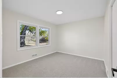 4329 Lakeland Avenue N, Robbinsdale, MN 55422 - Photo 13