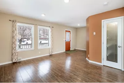 1329 10th Street N, Fargo, ND 58102 - Photo 9